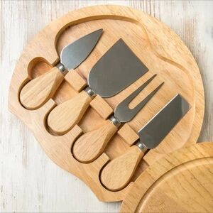 Wood and Stainless Steel Cheese Knife and cutting board Set